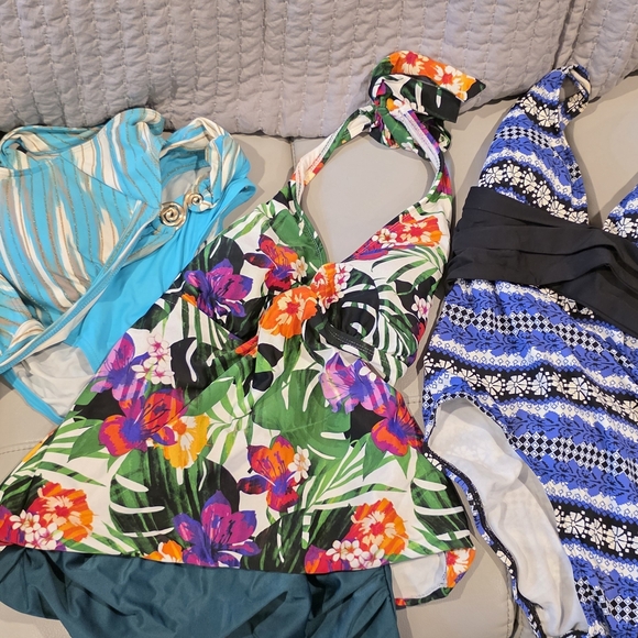 Other - Bundle 6 Swimsuits.